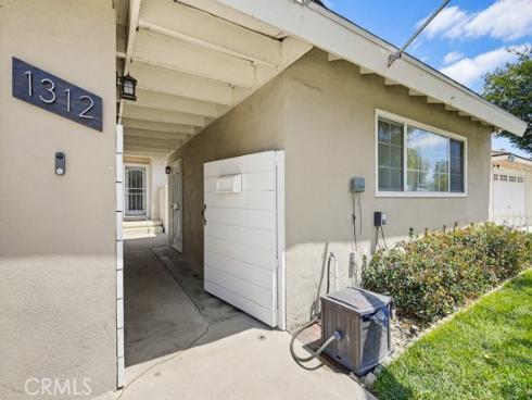 1312 N Devonshire Road, Anaheim, CA