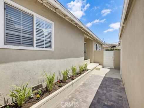 1312 N Devonshire Road, Anaheim, CA