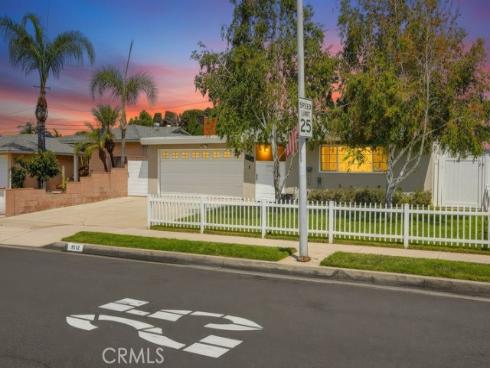 1312 N Devonshire Road, Anaheim, CA