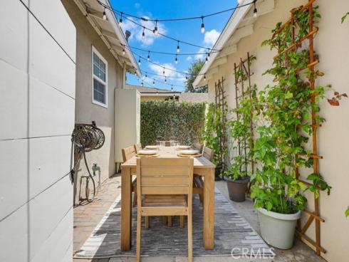 1312 N Devonshire Road, Anaheim, CA