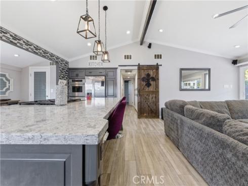 10652 Thomas , Anaheim, CA