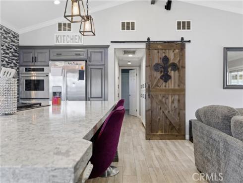 10652 Thomas , Anaheim, CA