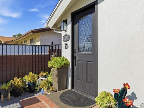 10652 Thomas , Anaheim, CA