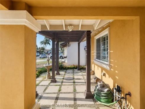 1122 S Peregrine Place, Anaheim, CA