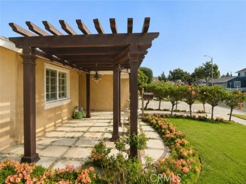 1122 S Peregrine Place, Anaheim, CA