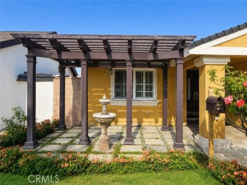 1122 S Peregrine Place, Anaheim, CA
