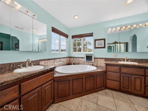 6263 E Northfield , Anaheim, CA