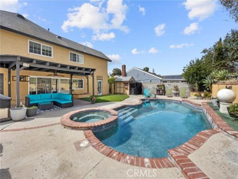 6263 E Northfield , Anaheim, CA