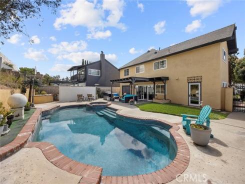6263 E Northfield , Anaheim, CA