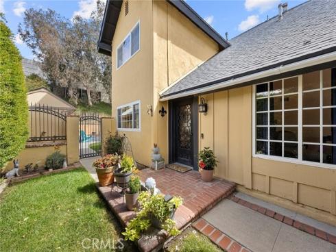 6263 E Northfield , Anaheim, CA