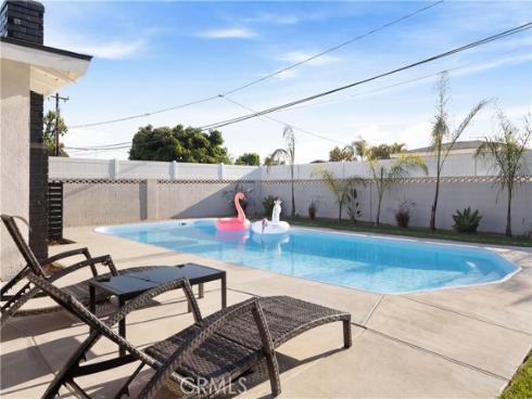 1657 S Nutwood Street, Anaheim, CA