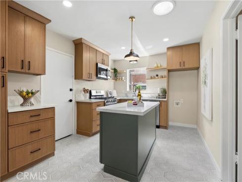 3405 W Brady , Anaheim, CA