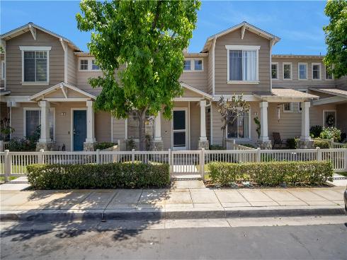970 E. Chestnut
