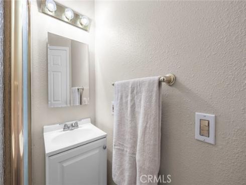 559 S Clementine , Anaheim, CA