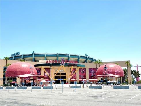 559 S Clementine , Anaheim, CA