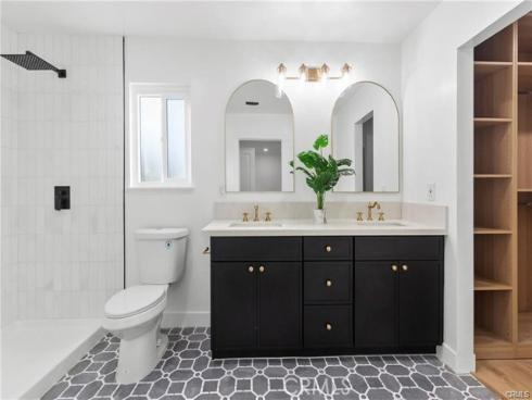 1781 E Warrenton , Anaheim, CA