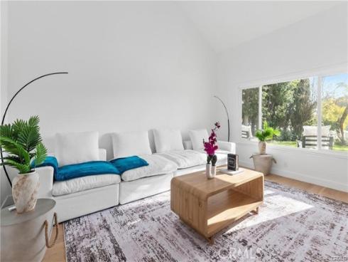 1781 E Warrenton , Anaheim, CA