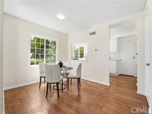 1836 W W Falmouth Avenue 11 , Anaheim, CA