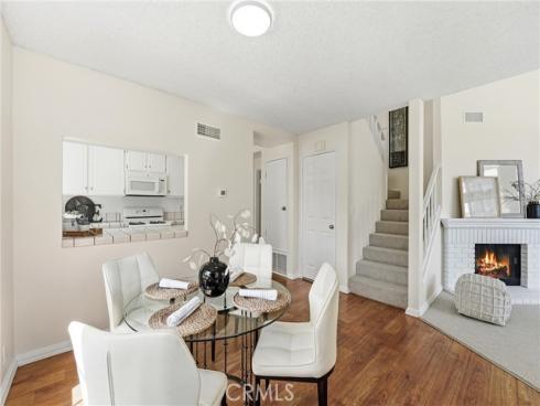 1836 W W Falmouth Avenue 11 , Anaheim, CA