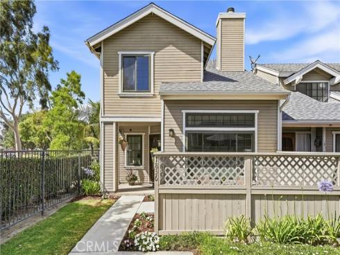 1836 W W Falmouth Avenue 11 , Anaheim, CA