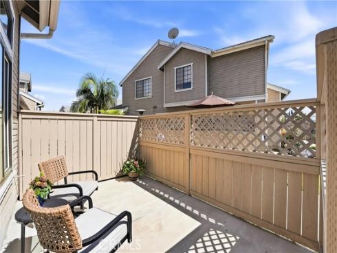 1836 W W Falmouth Avenue 11 , Anaheim, CA