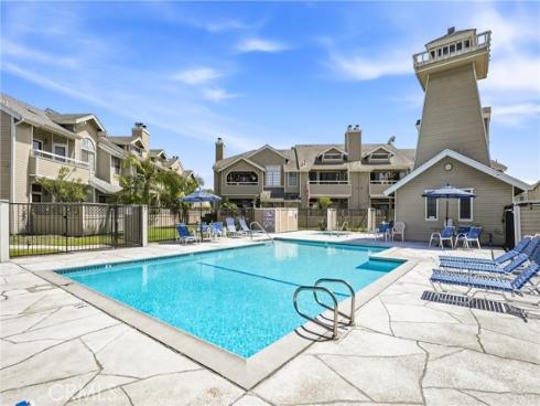 1836 W W Falmouth Avenue 11 , Anaheim, CA