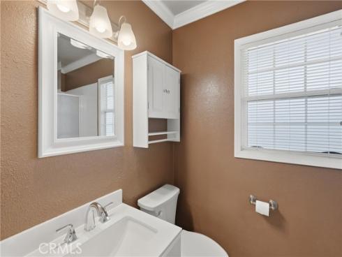 1025 N Modena , Anaheim, CA