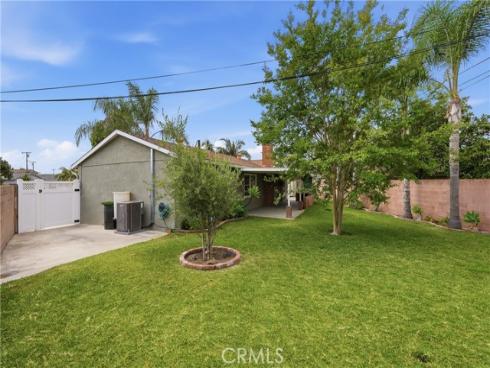 1025 N Modena , Anaheim, CA