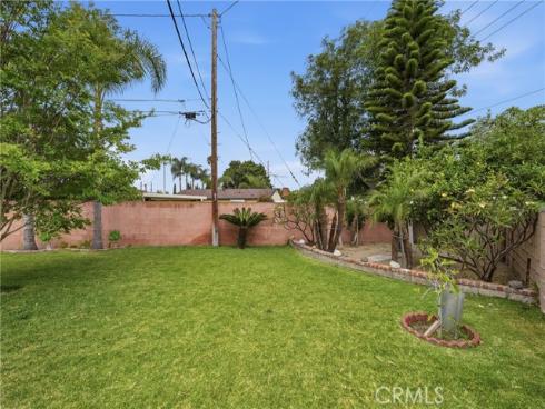 1025 N Modena , Anaheim, CA