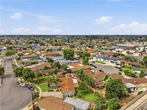 1025 N Modena  , Anaheim, CA