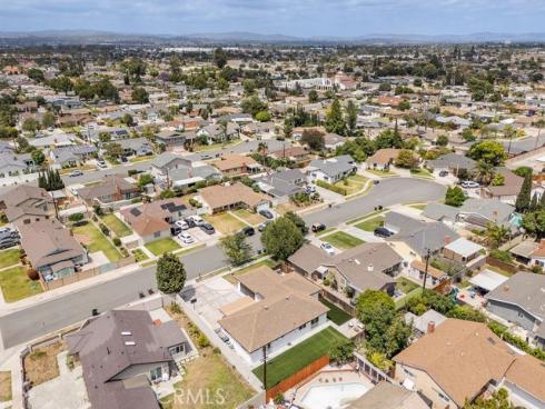 2871 W Tyler Avenue, Anaheim, CA