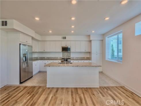 1893 S Union 117 Street, Anaheim, CA