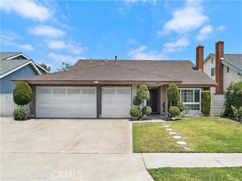104 S. Carousel Street