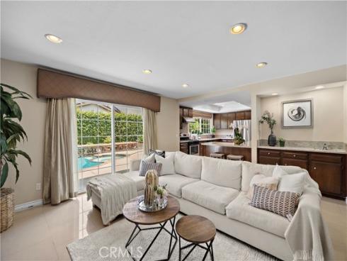 104 S Carousel Street, Anaheim, CA