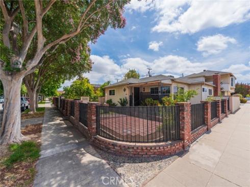 601 S Helena  , Anaheim, CA