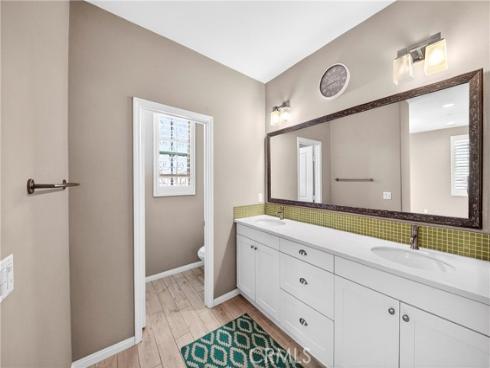 2242 W Anacasa , Anaheim, CA
