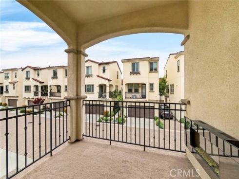 2242 W Anacasa , Anaheim, CA