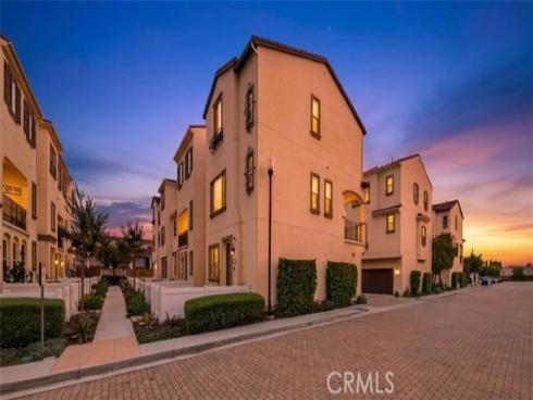 2242 W Anacasa  , Anaheim, CA