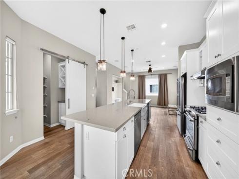 2242 W Anacasa , Anaheim, CA