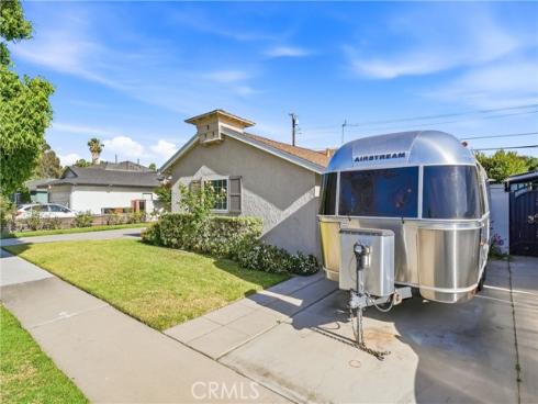 2260 W Polk  , Anaheim, CA
