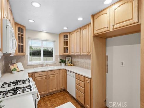 1955 W Bayshore , Anaheim, CA