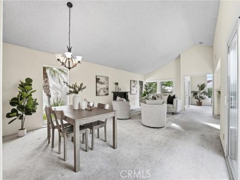1955 W Bayshore , Anaheim, CA