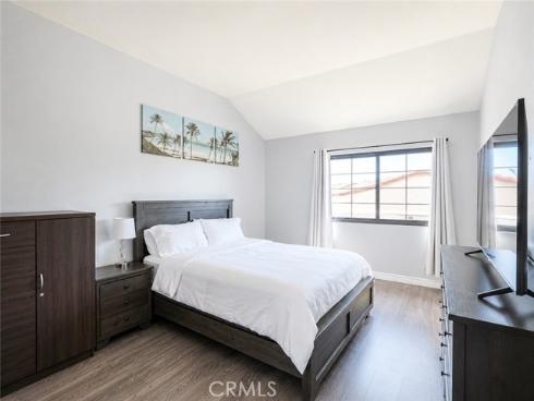 1872 W Falmouth , Anaheim, CA