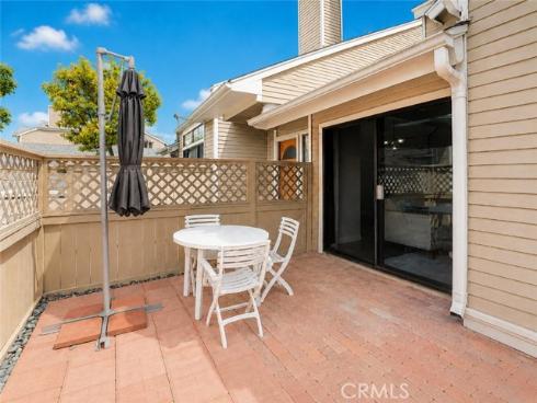 1872 W Falmouth , Anaheim, CA