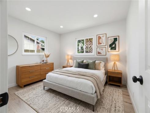 1261 E Balsam , Anaheim, CA
