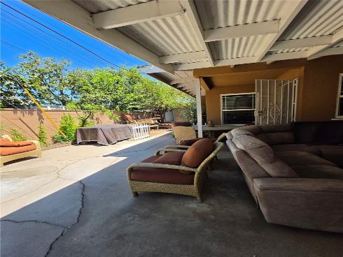 1345 E Romneya , Anaheim, CA