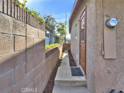 324 N La Reina   Street, Anaheim, CA