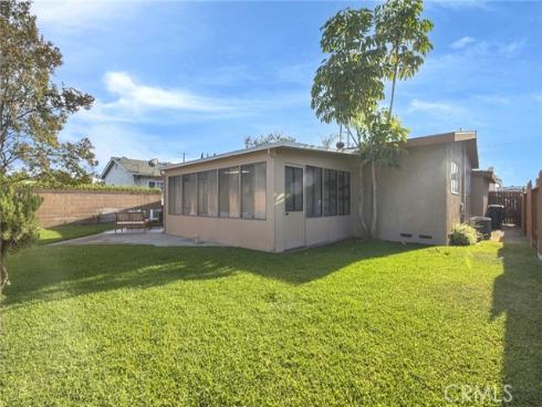 324 N La Reina   Street, Anaheim, CA