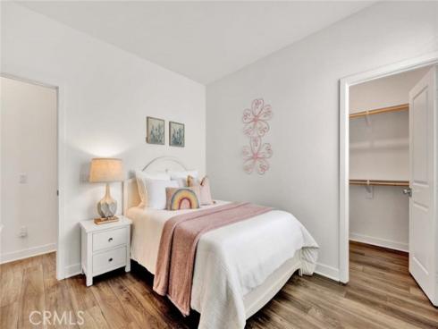 1070 N Anaheim 1 Boulevard, Anaheim, CA
