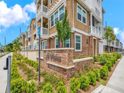 1070 N Anaheim 1 Boulevard, Anaheim, CA